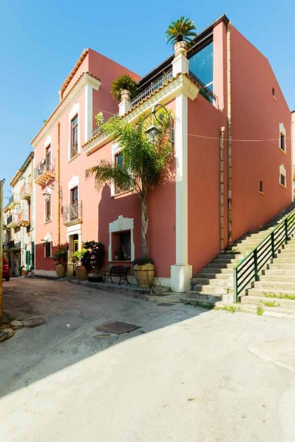 Relais Briuccia E Ristorante Capitolo Primo Hotel Montallegro Exterior foto
